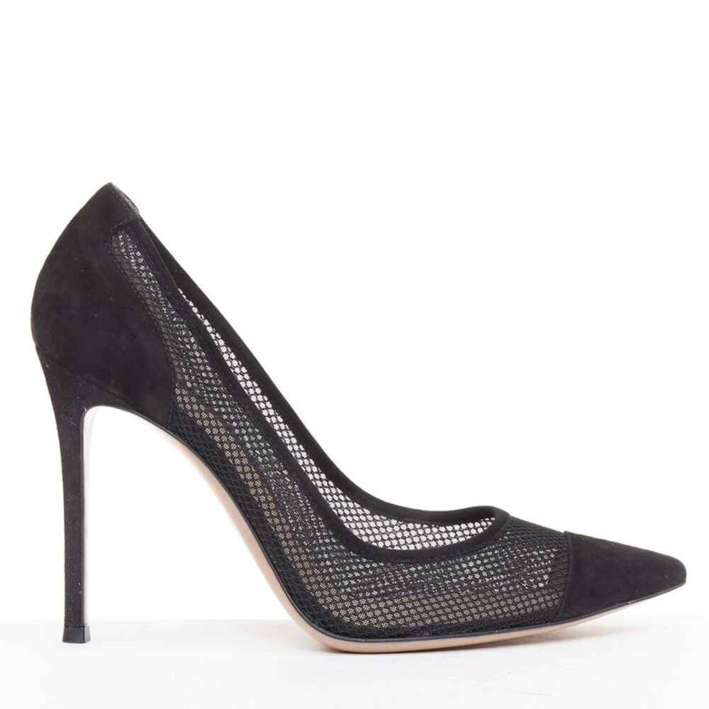 Gianvito Rossi Fishnet Suede Pointy Pumps